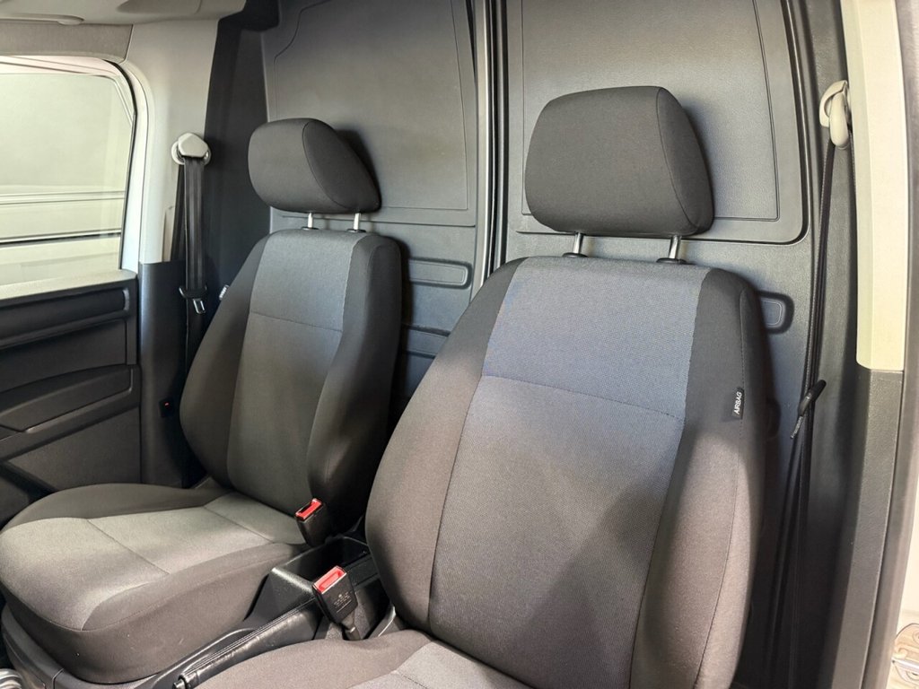 Used Volkswagen Caddy Maxi 2017 for sale - 76105661: Photo 24