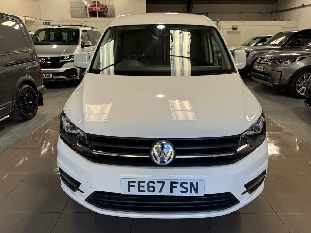 Used Volkswagen Caddy Maxi 2017 for sale - 76105661: Photo 3