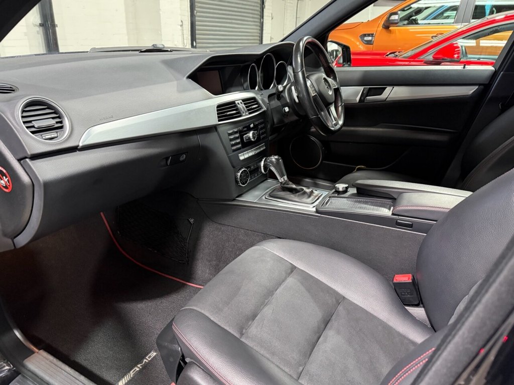 Used Mercedes-Benz C Class 2013 for sale - 77007663: Photo 25