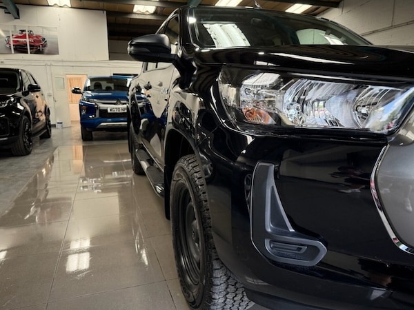 Used Toyota Hilux 2021 for sale - 75549342: Photo 10