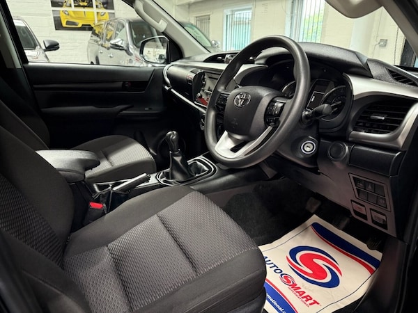 Used Toyota Hilux 2021 for sale - 75549342: Photo 16