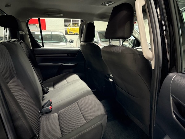 Used Toyota Hilux 2021 for sale - 75549342: Photo 20