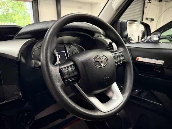 Used Toyota Hilux 2021 for sale - 75549342: Photo 28
