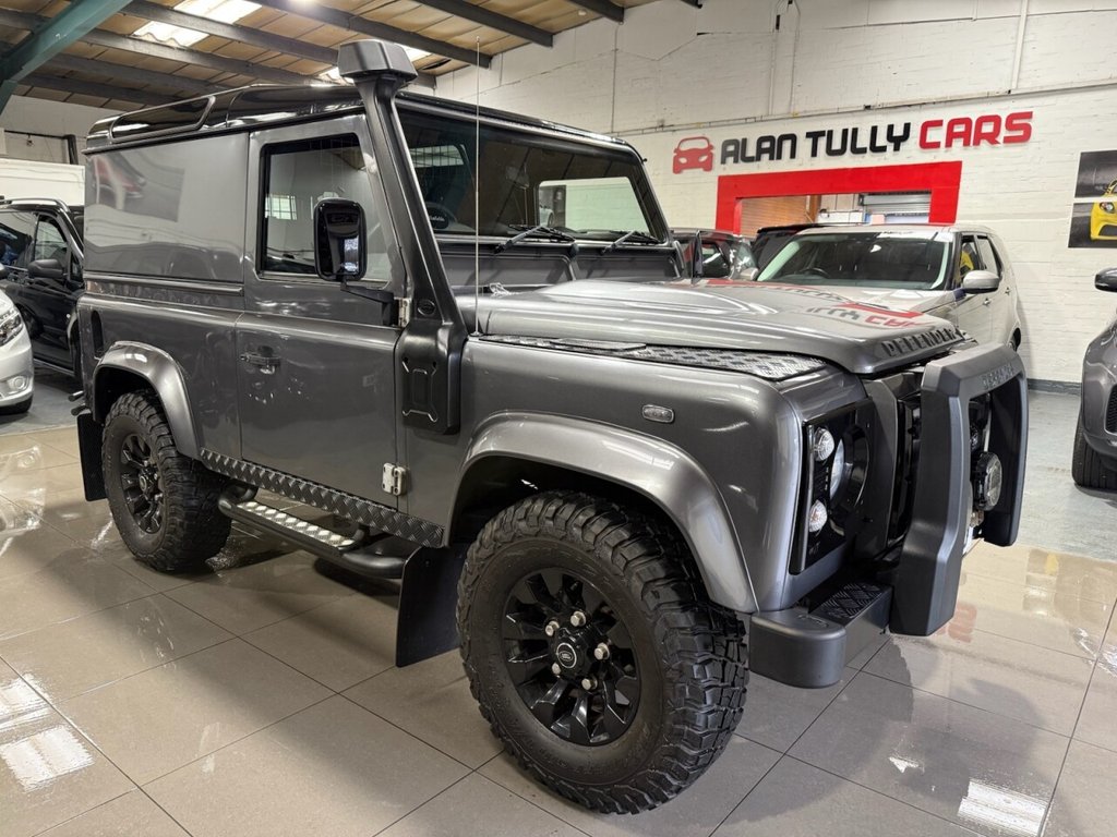 Used Land Rover Defender 2015 for sale - 76559199: Photo 1