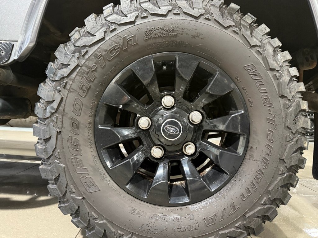 Used Land Rover Defender 2015 for sale - 76559199: Photo 12