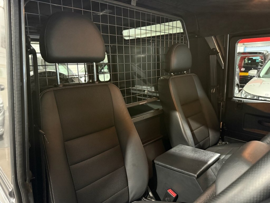 Used Land Rover Defender 2015 for sale - 76559199: Photo 19