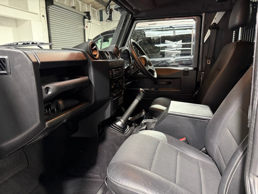 Used Land Rover Defender 2015 for sale - 76559199: Photo 23