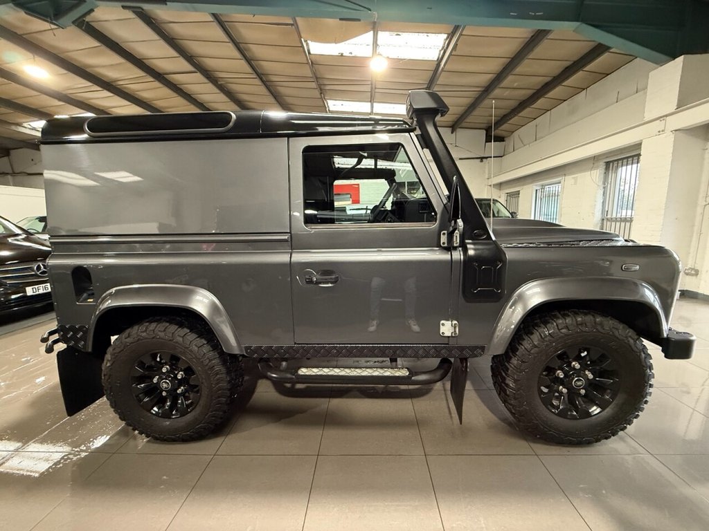 Used Land Rover Defender 2015 for sale - 76559199: Photo 8