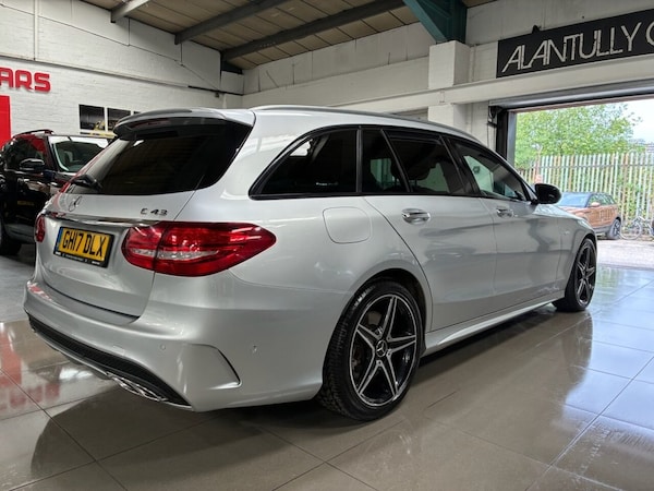 Used Mercedes-Benz C-Class 2017 for sale - 75653857: Photo 6