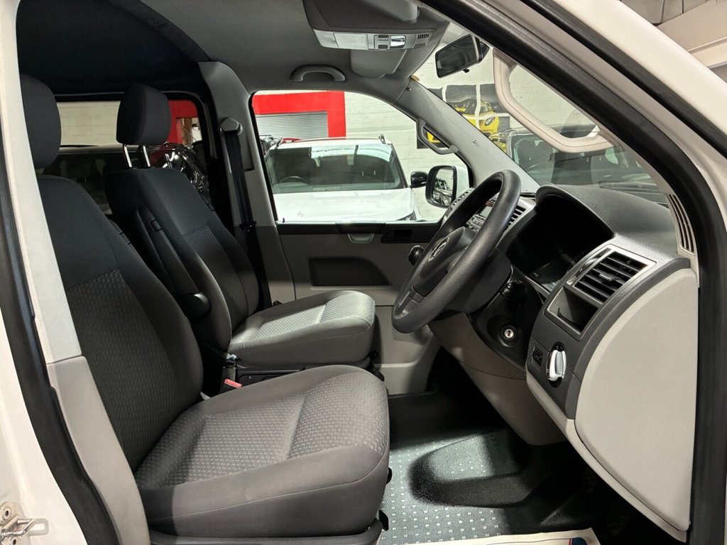 Used Volkswagen Transporter 2015 for sale - 76820655: Photo 16