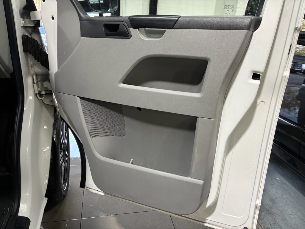 Used Volkswagen Transporter 2015 for sale - 76820655: Photo 19