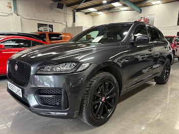 Used Jaguar F-Pace 2017 for sale - 79059036: Photo