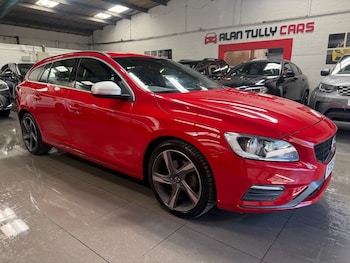 Used Volvo V60 2015 for sale - 79334093: Photo