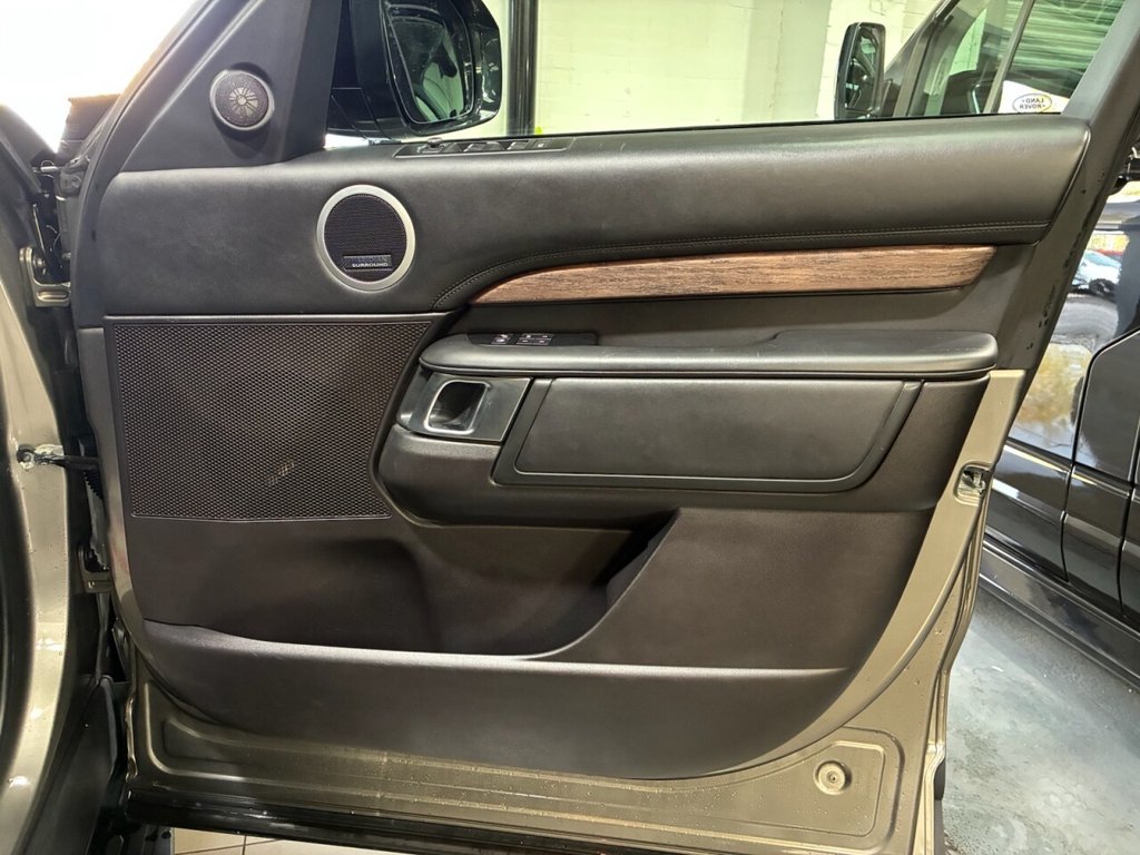 Used Land Rover Discovery 2017 for sale - 77007069: Photo 20