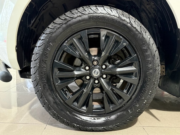 Used Nissan Navara 2017 for sale - 76279504: Photo 12