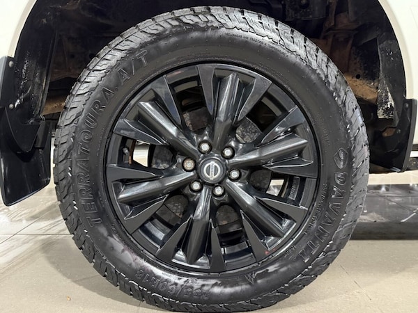 Used Nissan Navara 2017 for sale - 76279504: Photo 14