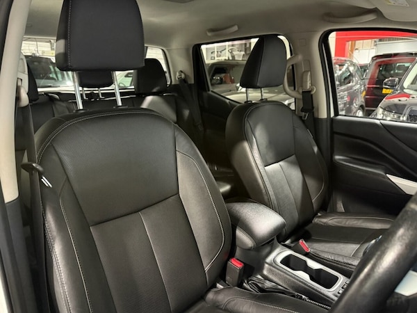 Used Nissan Navara 2017 for sale - 76279504: Photo 19