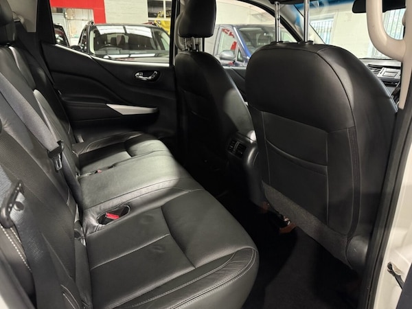 Used Nissan Navara 2017 for sale - 76279504: Photo 20