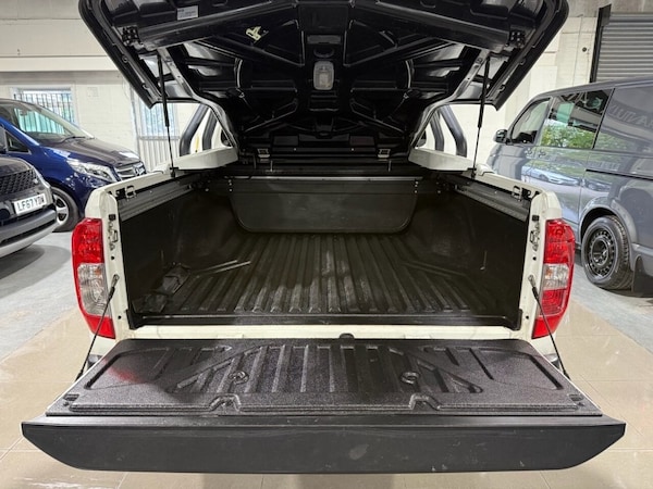 Used Nissan Navara 2017 for sale - 76279504: Photo 22