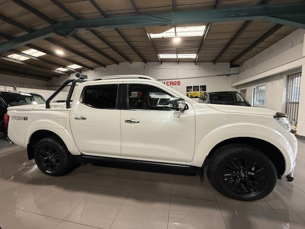 Used Nissan Navara 2017 for sale - 76279504: Photo 8