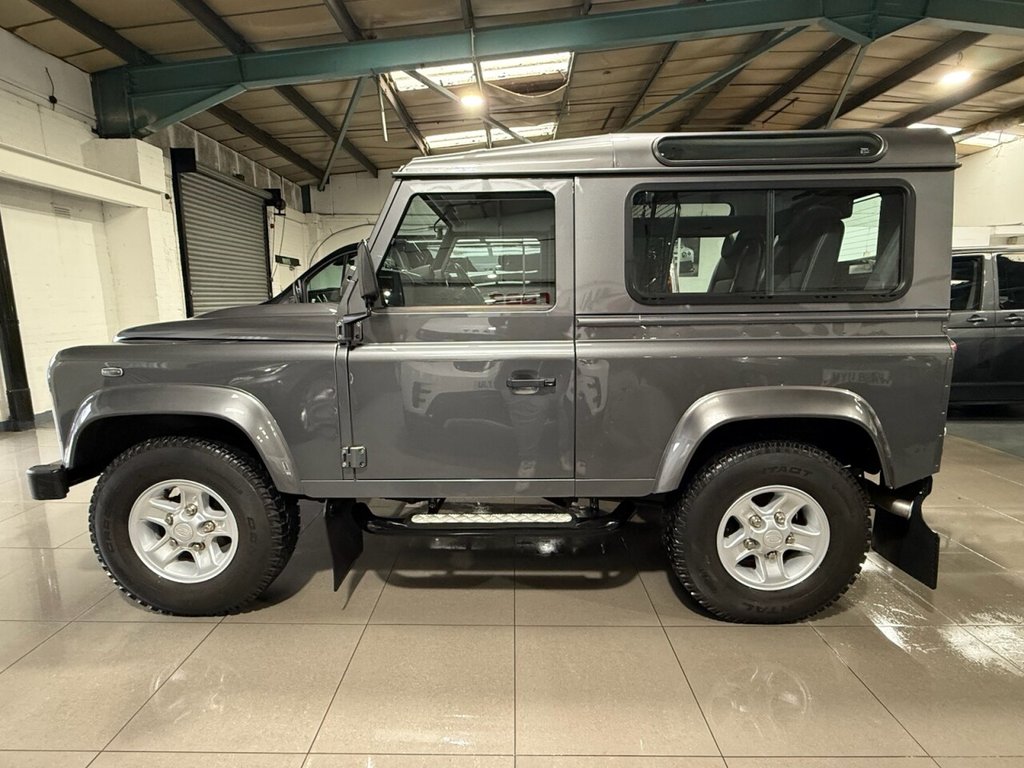 Used Land Rover Defender 2014 for sale - 77436698: Photo 7