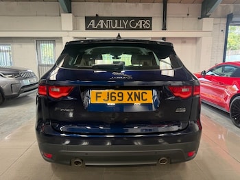 Used Jaguar F-Pace 2019 for sale - 79481813: Photo