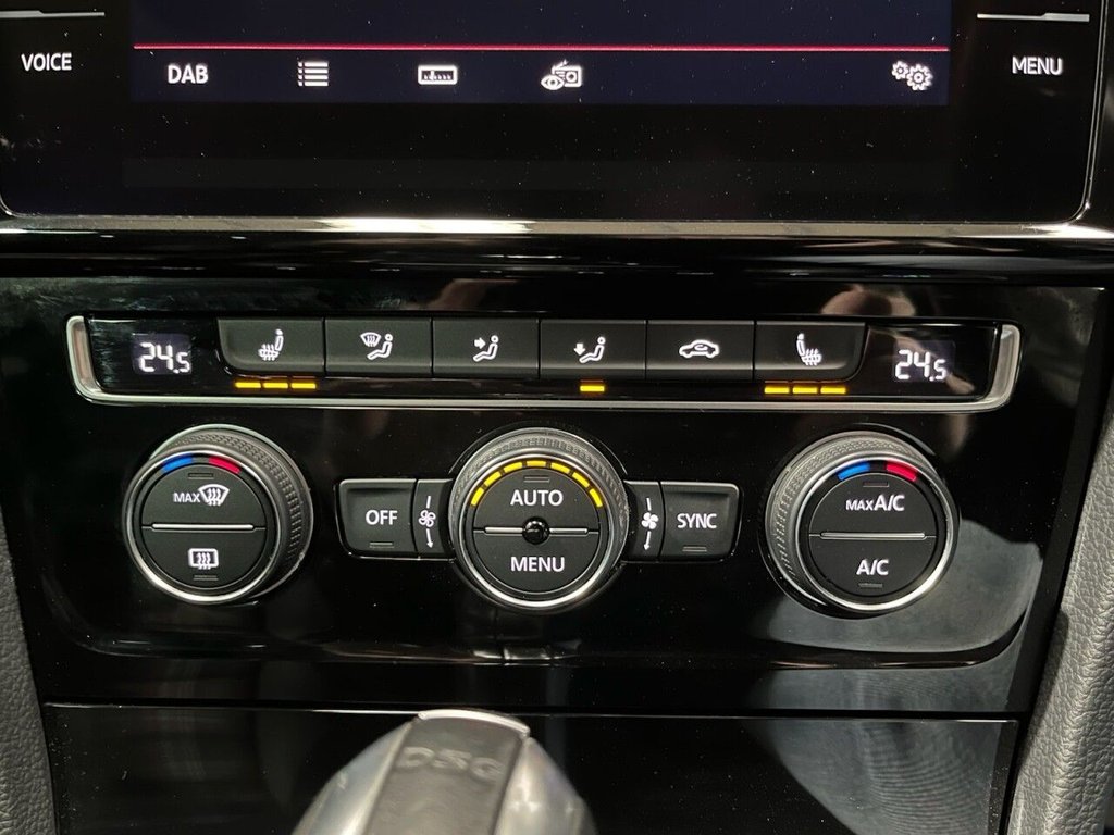 Used Volkswagen Golf 2018 for sale - 77849826: Photo 32