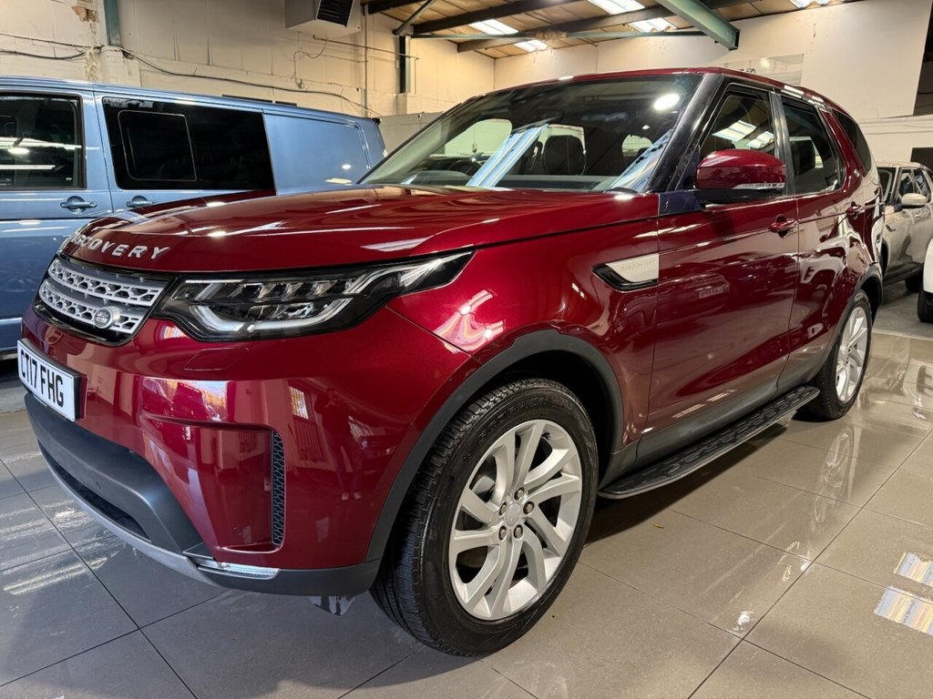 Used Land Rover Discovery 2017 for sale - 76368059: Photo 2