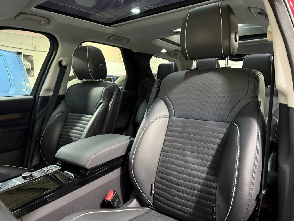 Used Land Rover Discovery 2017 for sale - 76368059: Photo 33
