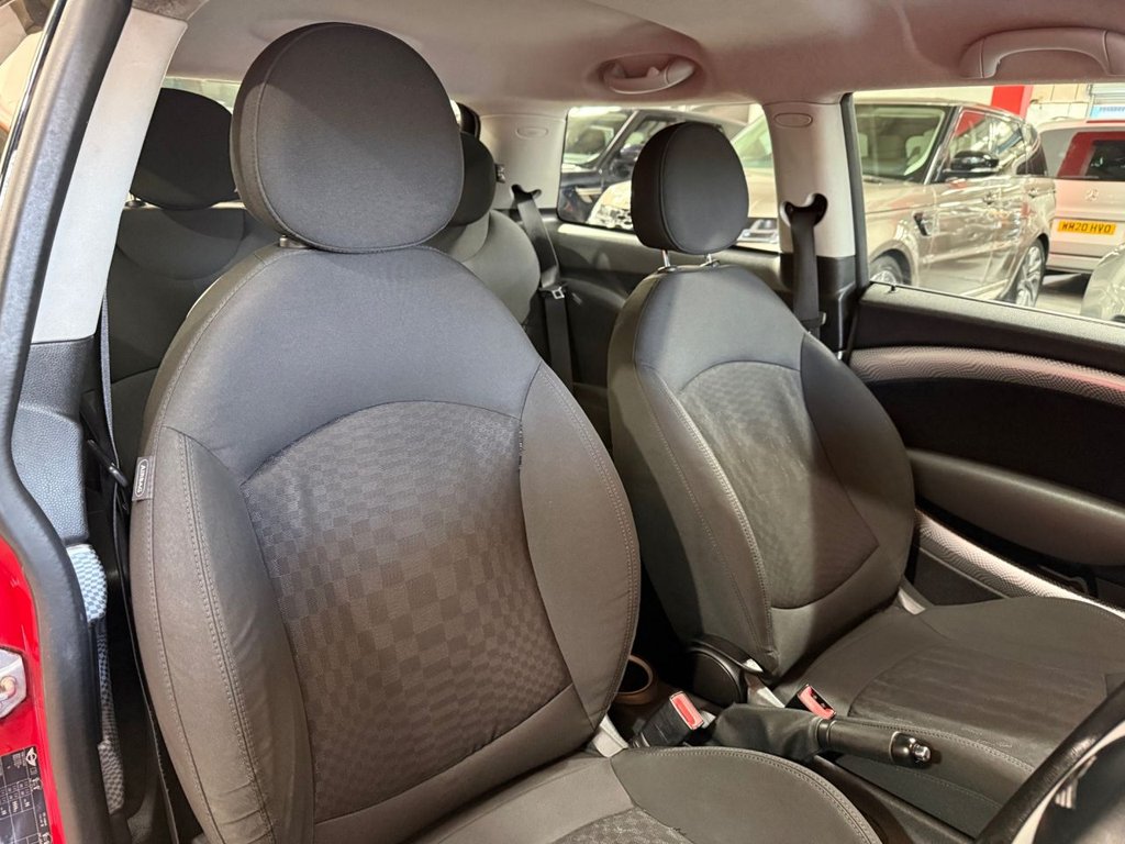 Used MINI Hatch 2010 for sale - 77765527: Photo 16
