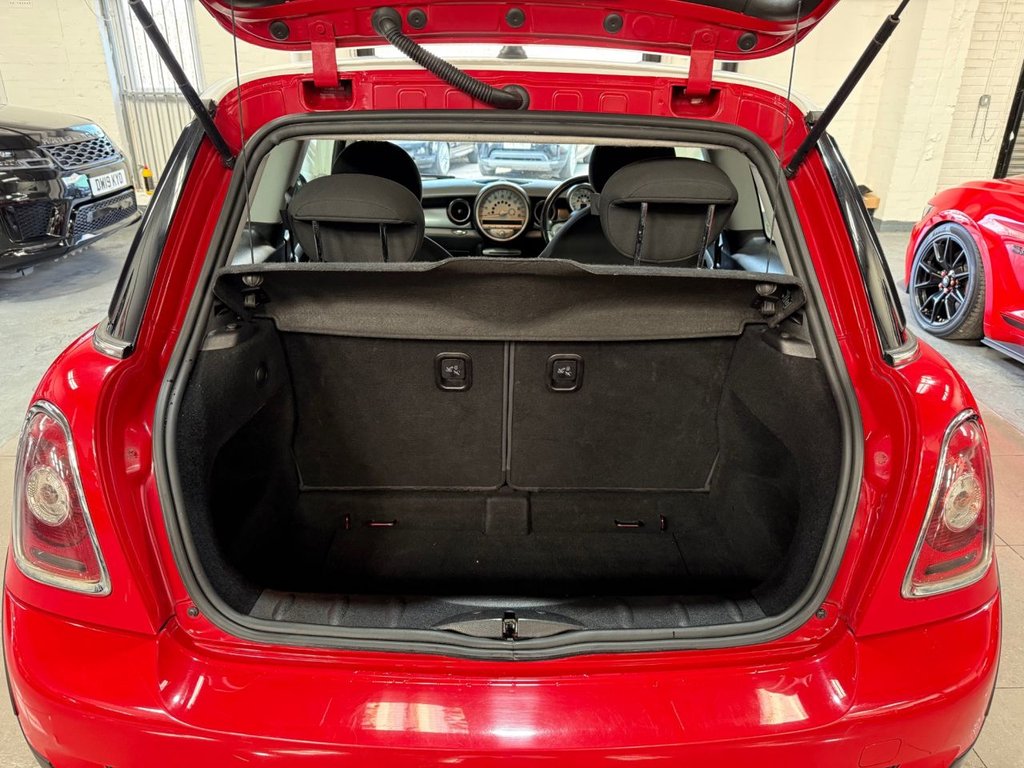 Used MINI Hatch 2010 for sale - 77765527: Photo 18