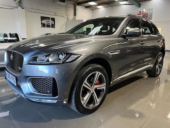 Used Jaguar F-Pace 2016 for sale - 75549245: Photo