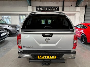 Used Nissan Navara 2019 for sale - 79481670: Photo