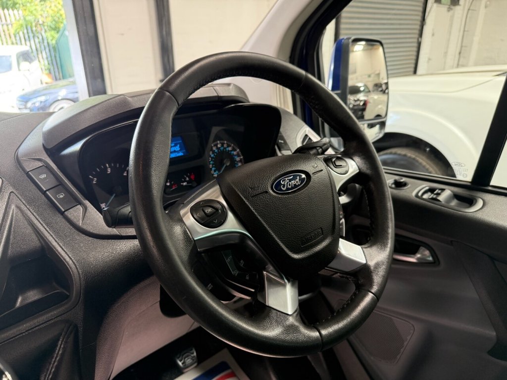 Used Ford Transit Custom 2015 for sale - 76185066: Photo 32