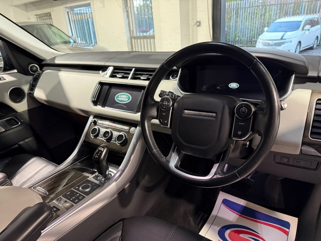 Used Land Rover Range Rover Sport 2016 for sale - 76617671: Photo 17
