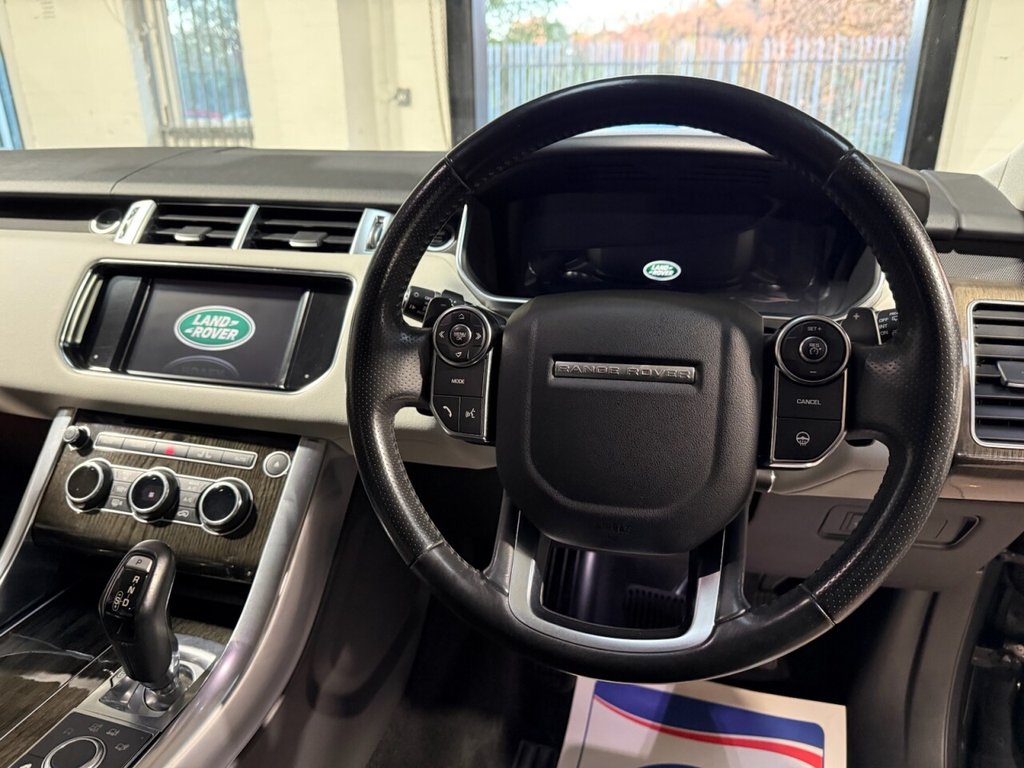Used Land Rover Range Rover Sport 2016 for sale - 76617671: Photo 18