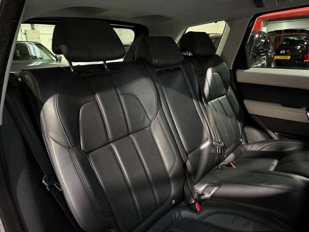 Used Land Rover Range Rover Sport 2016 for sale - 76617671: Photo 21