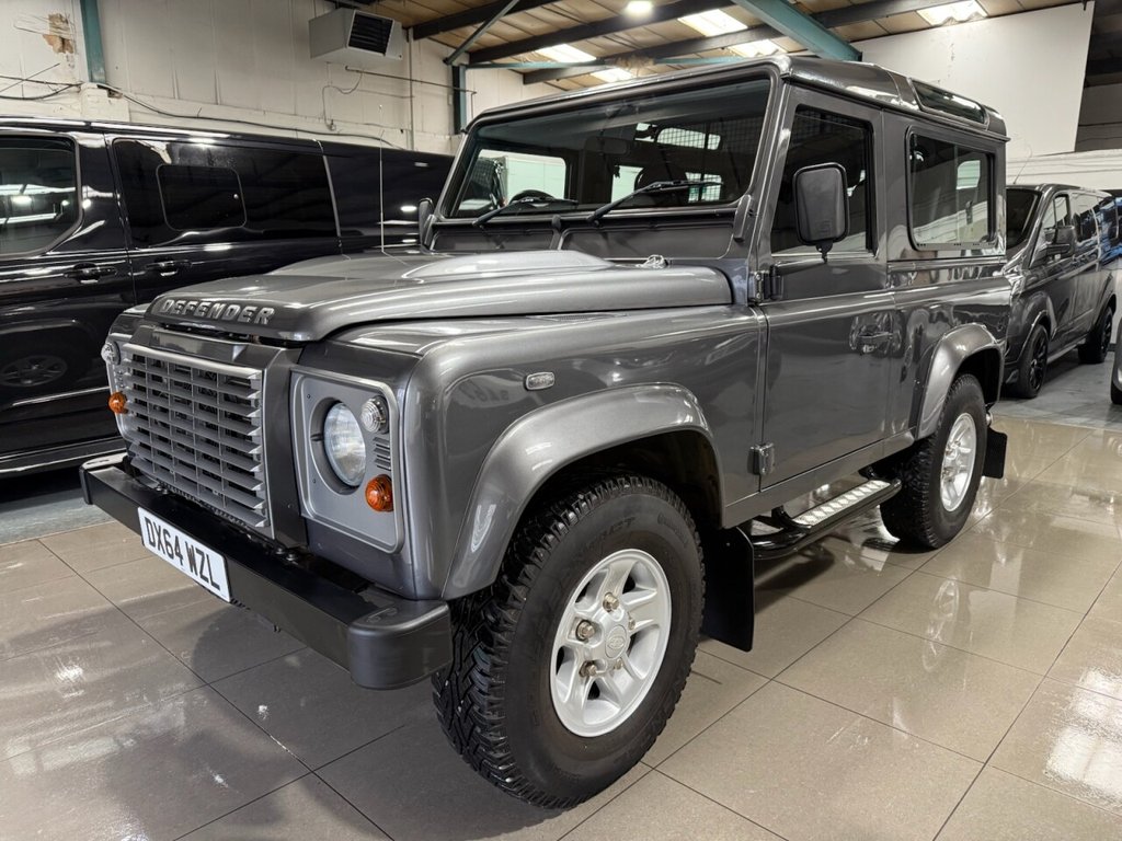 Used Land Rover Defender 2014 for sale - 76868048: Photo 2