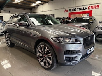 Used Jaguar F-Pace 2017 for sale - 78943453: Photo