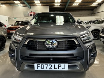 Used Toyota Hilux 2023 for sale - 75549268: Photo