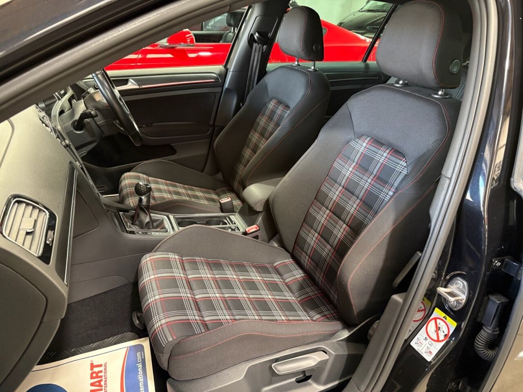 Used Volkswagen Golf 2017 for sale - 77820961: Photo 22