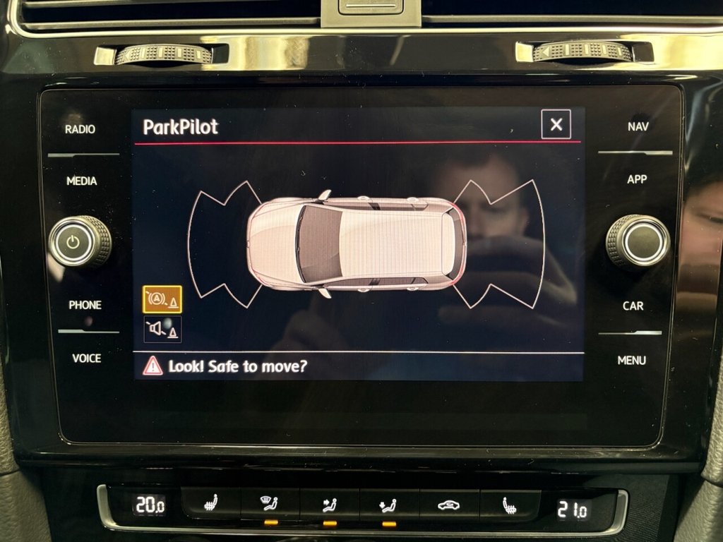 Used Volkswagen Golf 2017 for sale - 77820961: Photo 29