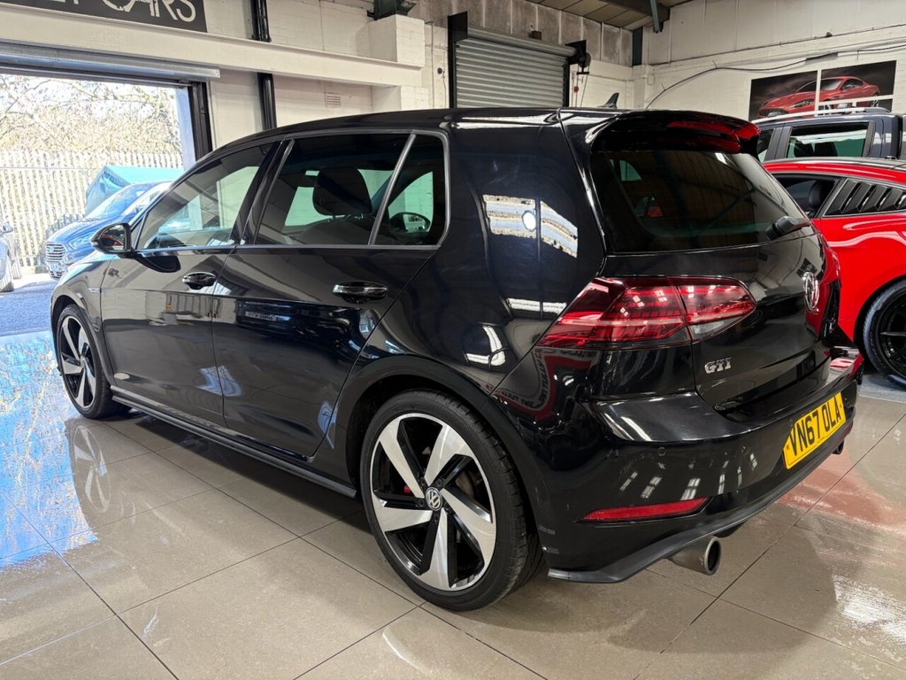 Used Volkswagen Golf 2017 for sale - 77820961: Photo 5