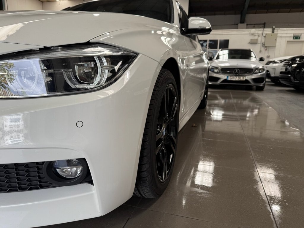 Used BMW 3 Series 2017 for sale - 75912294: Photo 9