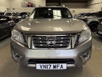 Used Nissan Navara 2017 for sale - 75549299: Photo