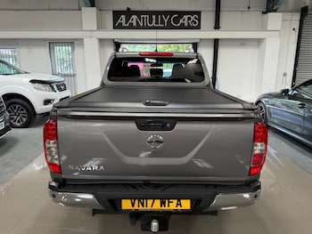 Used Nissan Navara 2017 for sale - 75549299: Photo
