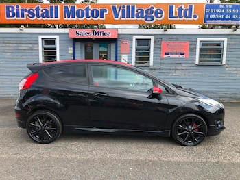 Used Ford Fiesta 2015 for sale - 75375985: Photo