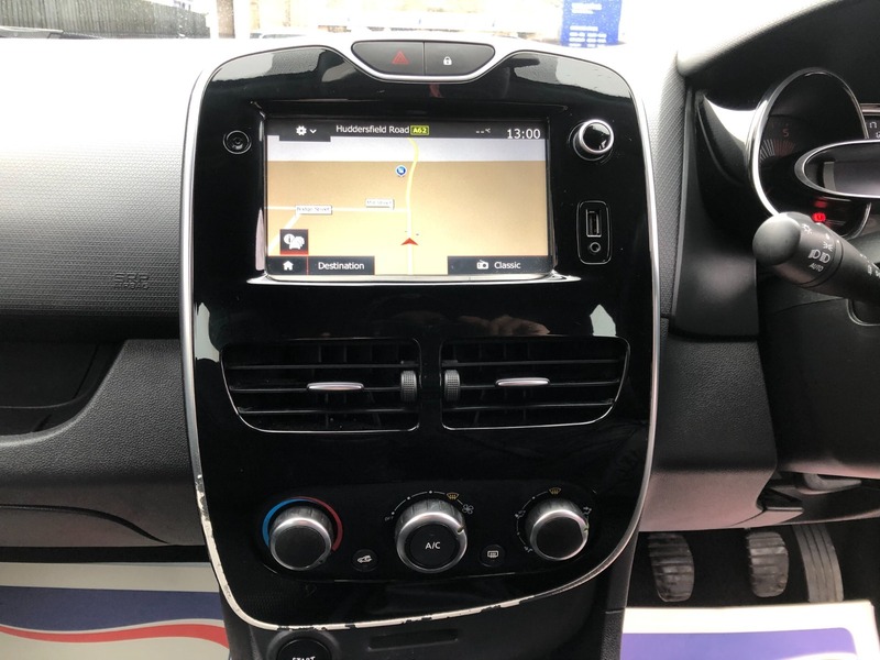 Used Renault Clio 2016 for sale - 77437892: Photo 12