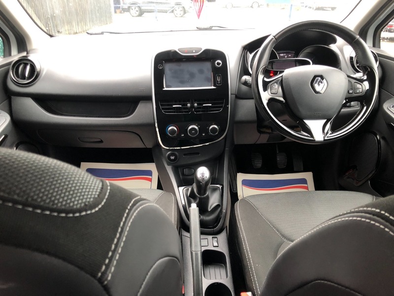 Used Renault Clio 2016 for sale - 77437892: Photo 17