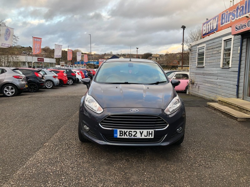 Used Ford Fiesta 2012 for sale - 76725261: Photo 2